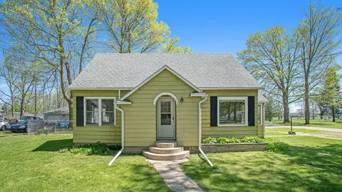 115 S Ave B, Athens, MI 49011
