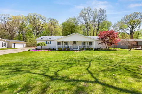 13155 Cogswell St, Romulus, MI 48174 photo 2