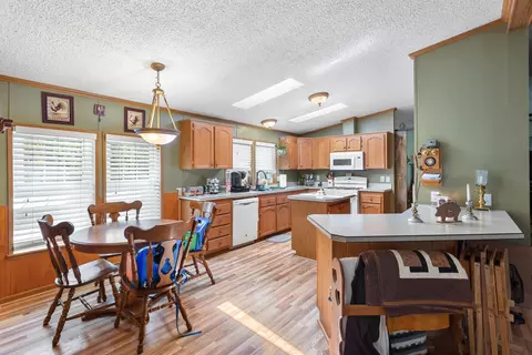 13155 Cogswell St, Romulus, MI 48174 photo 13