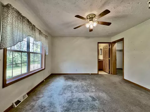 10135 Anthony Dr, Jackson, MI 49201 photo 25