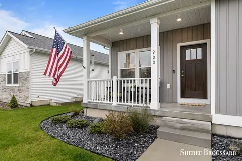 200 Liberty St NW, Sparta, MI 49345