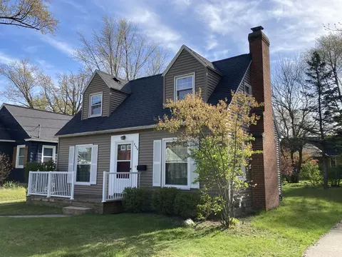 2424 Belfast Ave SE, Grand Rapids, MI 49507