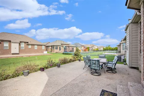 56627 Ruby Dr, Macomb, MI 48042 photo 33