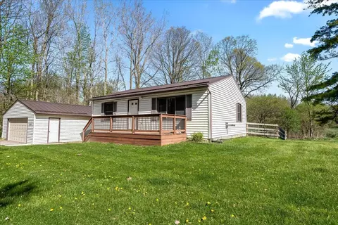 6979 Howe Rd, Bath, MI 48808 photo 3