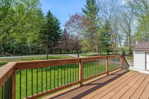 6979 Howe Rd, Bath, MI 48808 photo 16