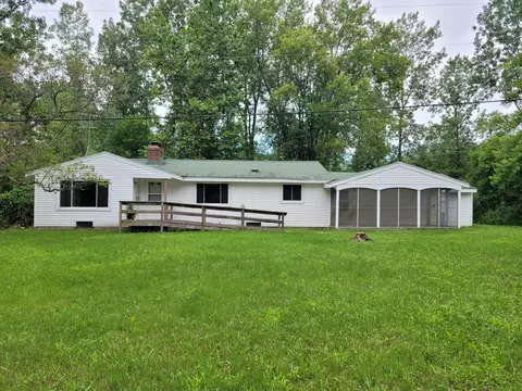 2741 Egypt Valley Ave NE, Ada, MI 49301