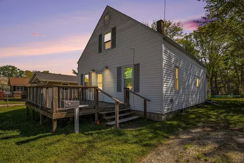 501 N 15th St, Niles, MI 49120