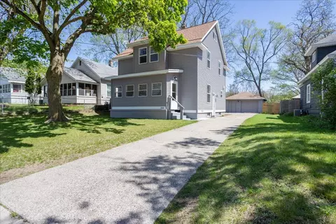 2260 Stafford Ave SW, Grand Rapids, MI 49507