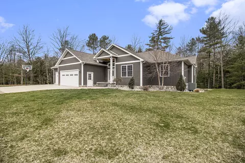 3899 N Sherman Rd, Ludington, MI 49431