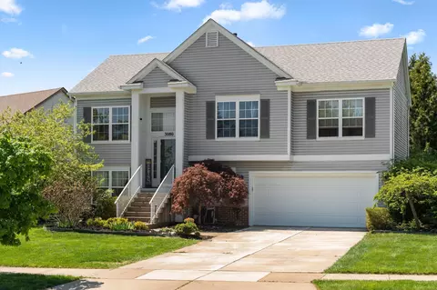 3080 Fenview Dr, Ann Arbor, MI 48108