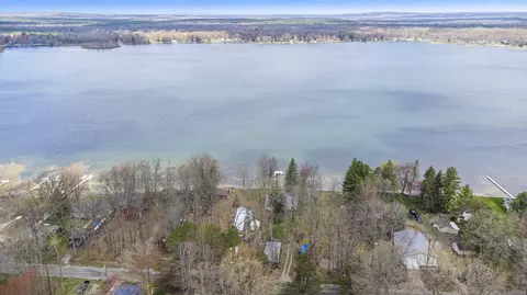1910 Wolf Lake Dr, Baldwin, MI 49304 photo 3