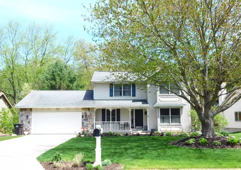 13934 Fox Trail Dr, Holland, MI 49424