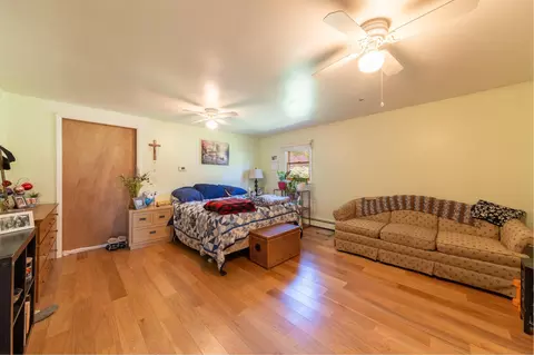 10015 Romaine St, Romulus, MI 48174 photo 17