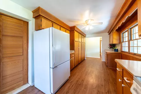 10015 Romaine St, Romulus, MI 48174 photo 19
