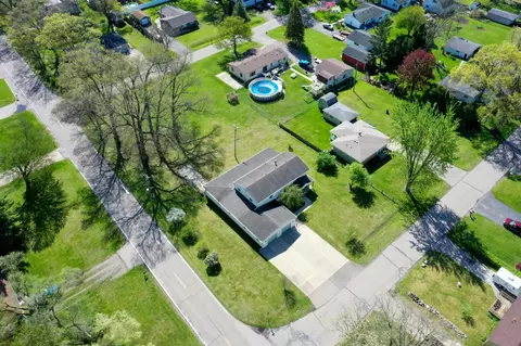 10015 Romaine St, Romulus, MI 48174 photo 35