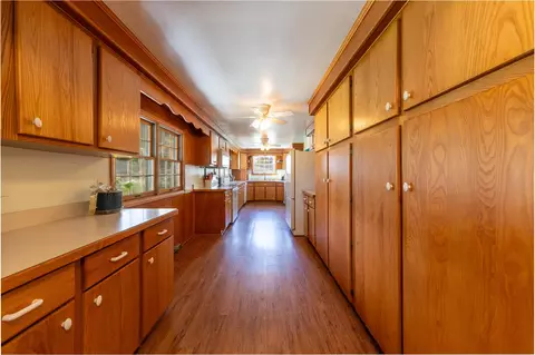 10015 Romaine St, Romulus, MI 48174 photo 21