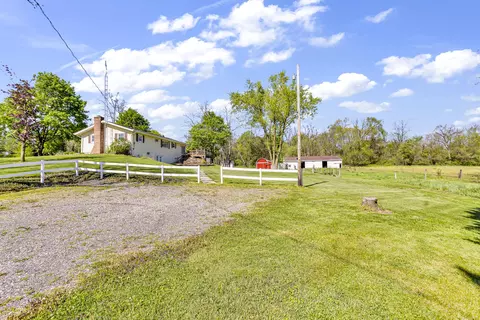 1744 Academy Rd, Adrian, MI 49221 photo 48