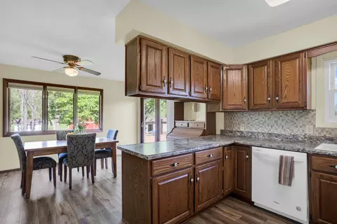 1744 Academy Rd, Adrian, MI 49221 photo 9