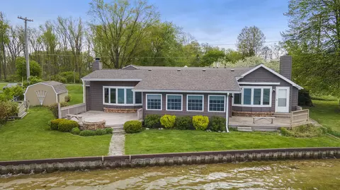 604 Lyon Lake Rd, Marshall, MI 49068 photo 5