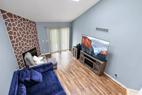 15255 Windmill Dr, Macomb, MI 48044 photo 22