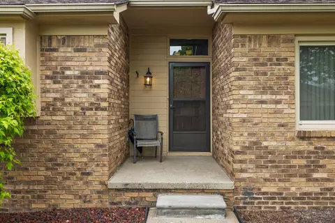 15255 Windmill Dr, Macomb, MI 48044 photo 7