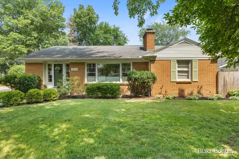 1314 Breton Rd SE, East Grand Rapids, MI 49506