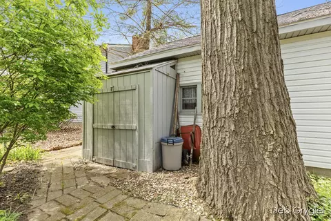 4504 Marshall Ave SE, Grand Rapids, MI 49508 photo 61