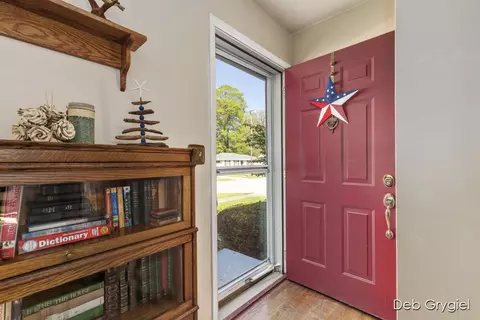 4504 Marshall Ave SE, Grand Rapids, MI 49508 photo 4