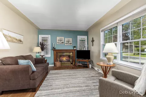 4504 Marshall Ave SE, Grand Rapids, MI 49508 photo 9