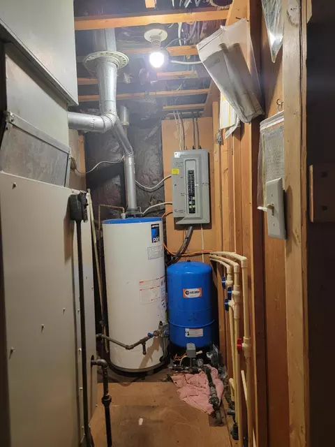 230 Bender St, Jackson, MI 49202 photo 13