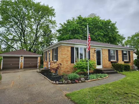 5155 Mildred Ave SE, Kentwood, MI 49508