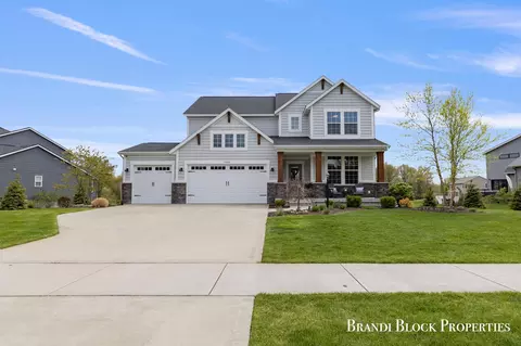 6548 Summer Meadows Dr NE, Rockford, MI 49341