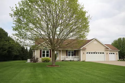 12761 S 22nd St, Vicksburg, MI 49097