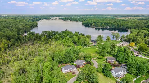 2340 Vandemere Rd, Jackson, MI 49201 photo 2