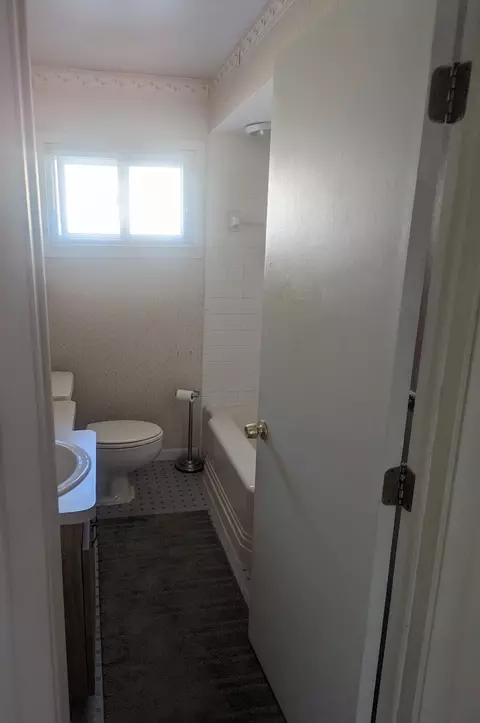 1094 N Stephen Ave, Clawson, MI 48017 photo 29