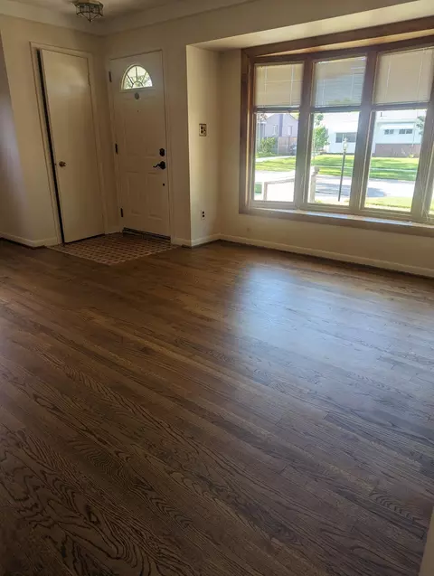 1094 N Stephen Ave, Clawson, MI 48017 photo 2