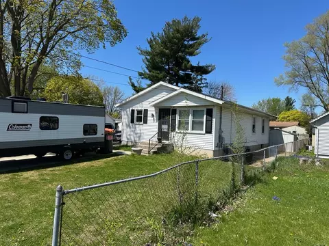 31 43rd St SW, Wyoming, MI 49548