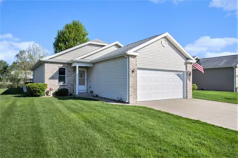 2736 Sugarberry Ln, Niles, MI 49120