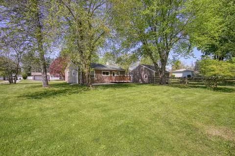 5411 Sharon Dr, Jackson, MI 49203 photo 47