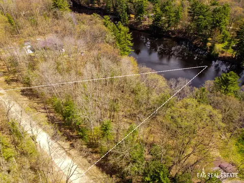 0 Pond Rd, Montague, MI 49437