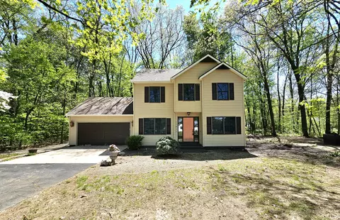 17071 Apache Trl, Three Rivers, MI 49093 photo 2
