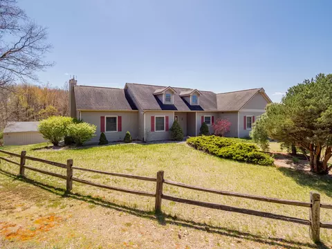 14538 E C Ave, Augusta, MI 49012
