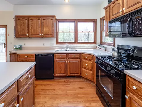 14538 E C Ave, Augusta, MI 49012 photo 11