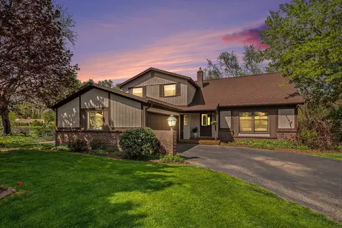 4699 John C Ct SE, Kentwood, MI 49508