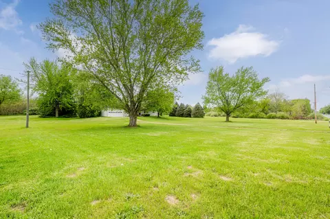 4700 E Napier Ave, Benton Harbor, MI 49022 photo 5