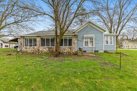 311 E 3rd St, Hersey, MI 49639
