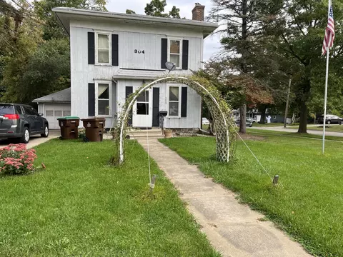 304 Irwin Ave, Albion, MI 49224