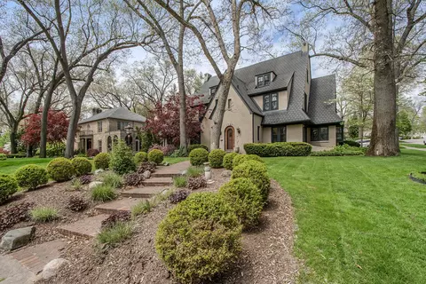 1745 Pontiac Rd SE, Grand Rapids, MI 49506