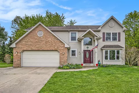 5169 Heathrow Ave, Kalamazoo, MI 49009