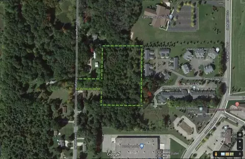 7705 S 1 S Greenville West Dr, Greenville, MI 48838